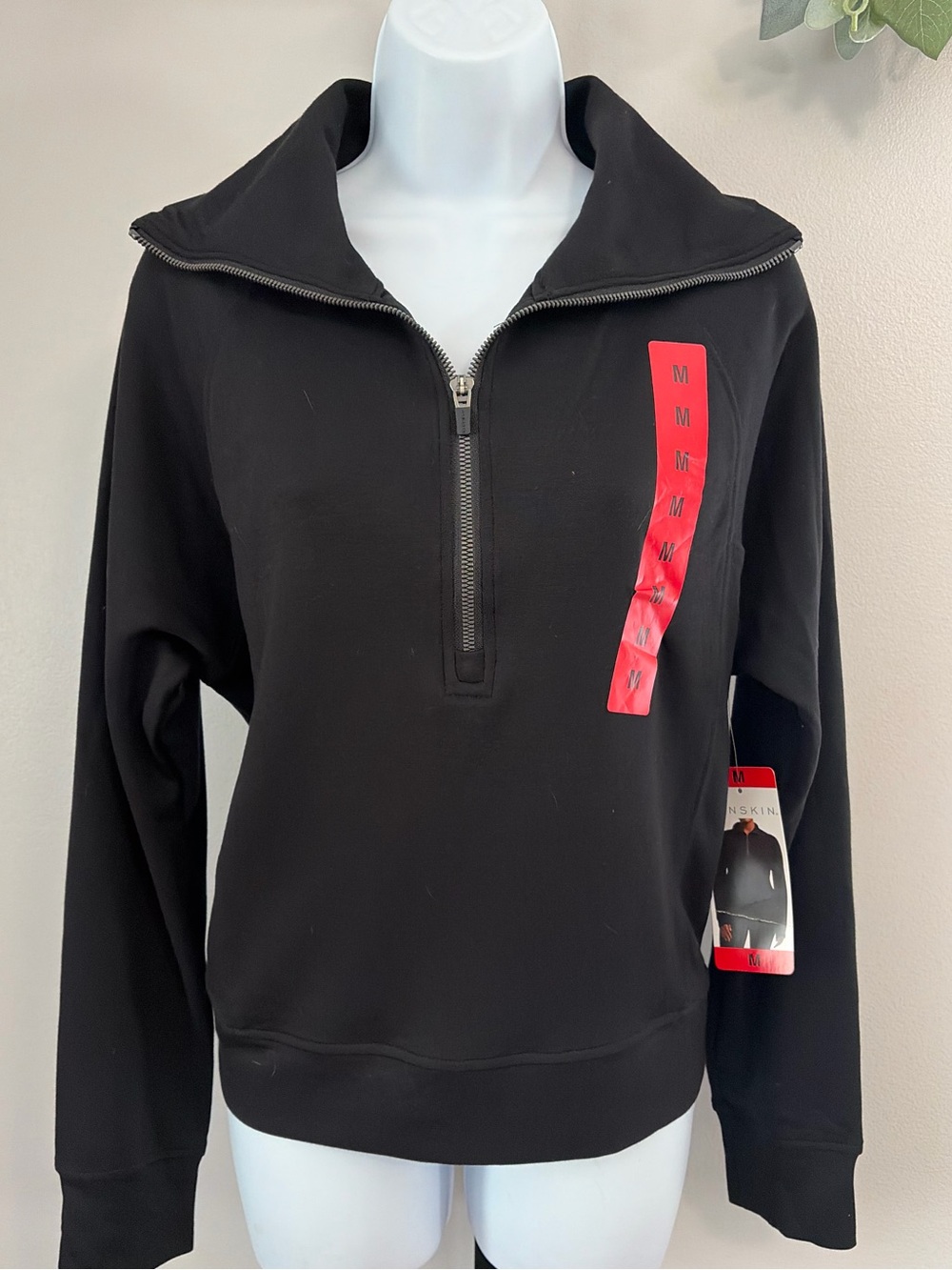 NWT Danskin Black Zip Pullover